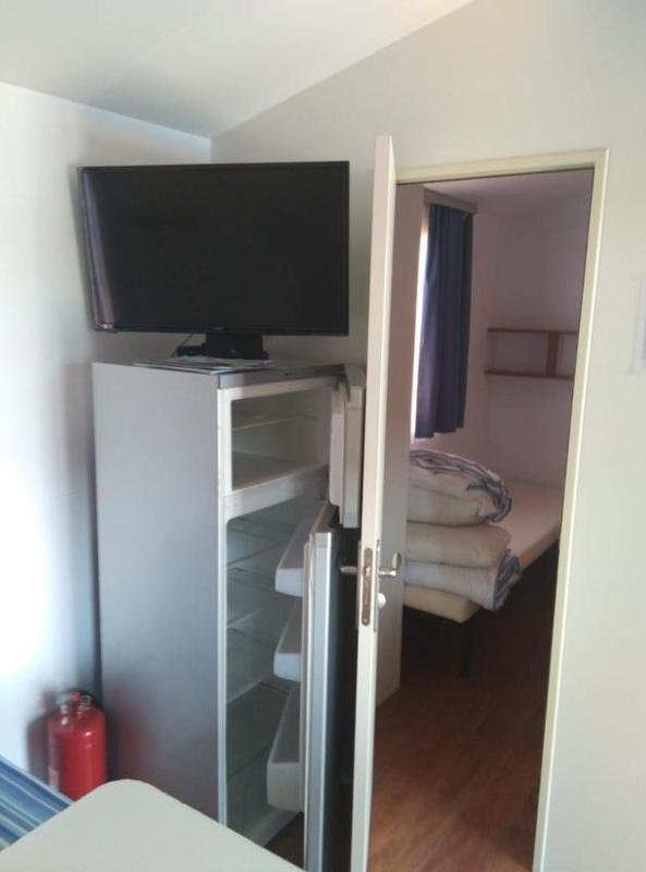 Two-Bedroom Apartment with Terrace image 2