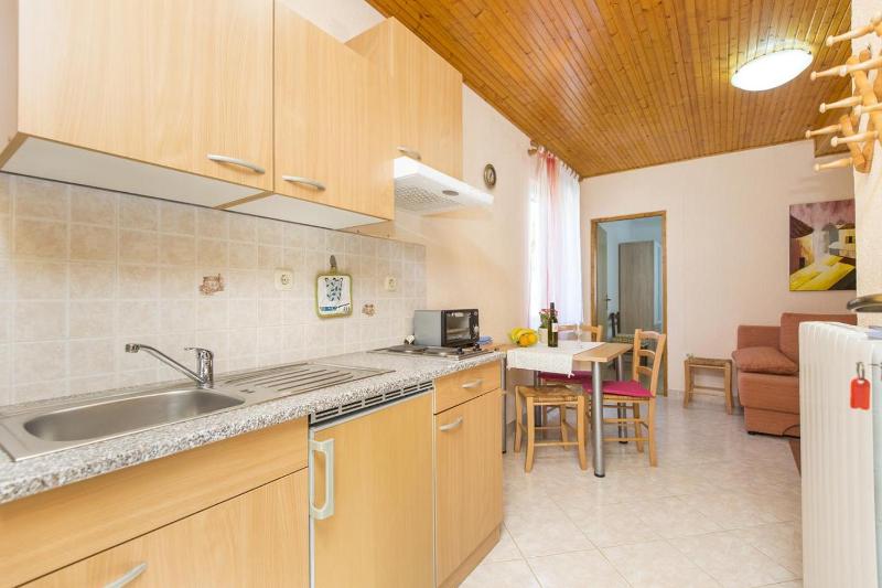 One-Bedroom Apartment with Terrace image 2