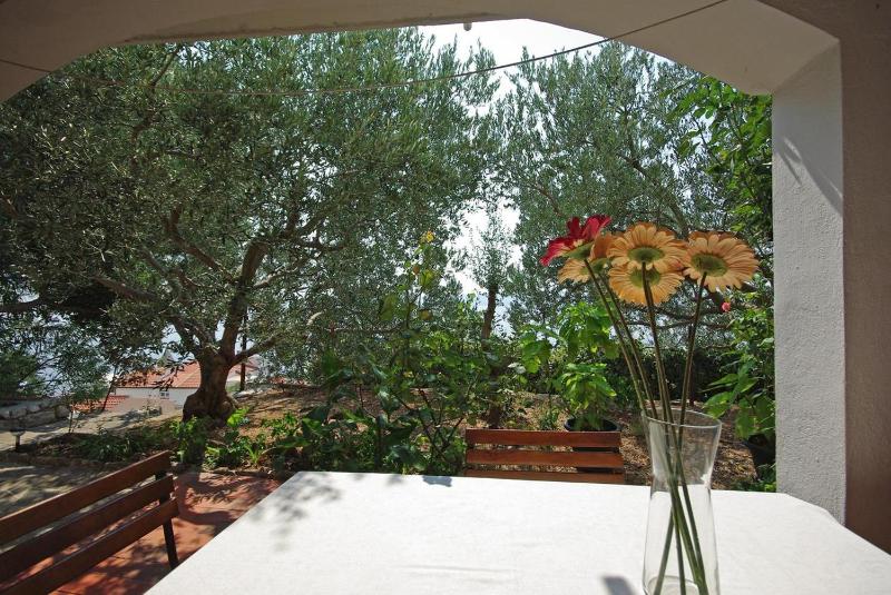 Three-Bedroom Holiday Home  image 2