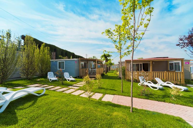 Mobile Home image 2