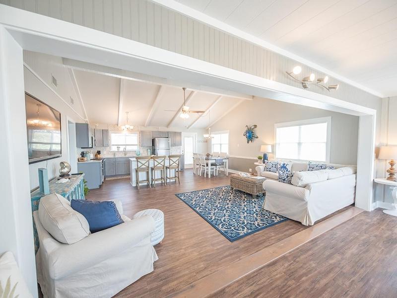 Three-Bedroom House image 2
