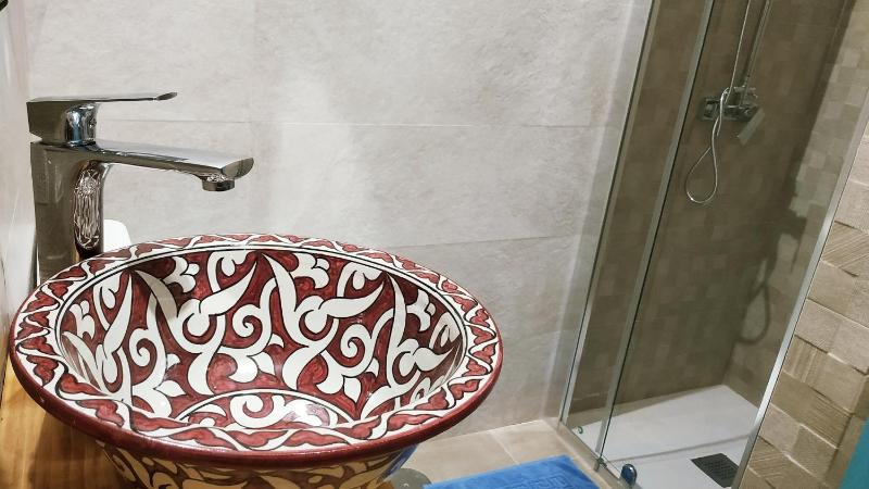 Studio Apartment image 2