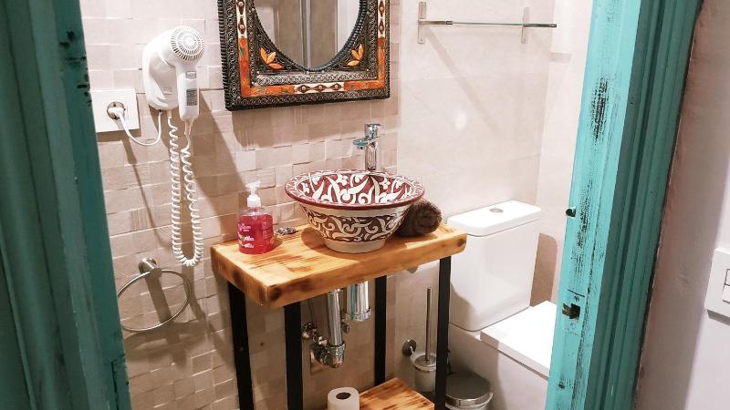 Studio Apartment image 3