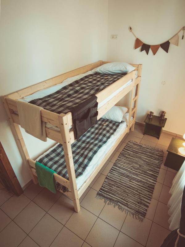 Bed in 6-Bed Mixed Dormitory Room image 3