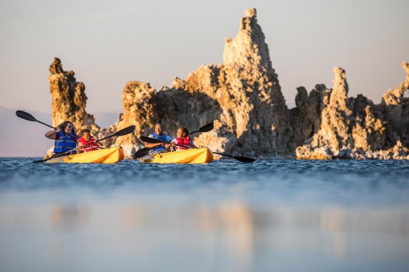 Three-Bedroom Apartment image 4