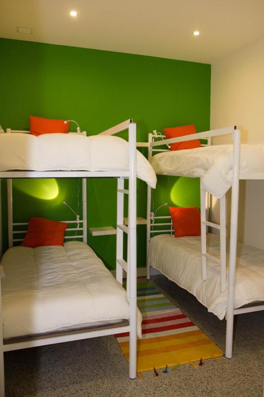 Interior Twin Room with Shared Bathroom image 2