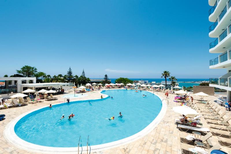 Tofinis Hotel - image 16
