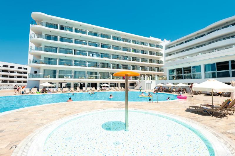 Tofinis Hotel - image 14