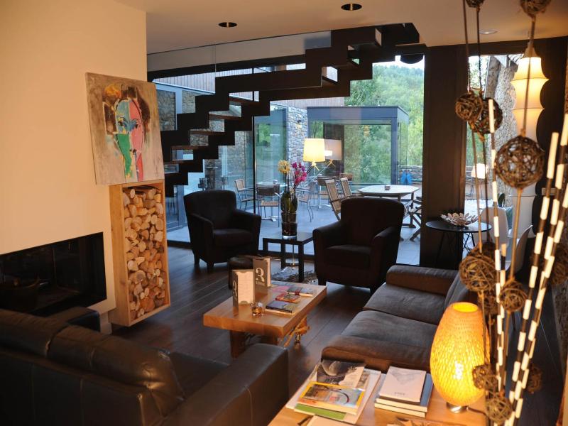 Deluxe Double Room with Spa Access image 3