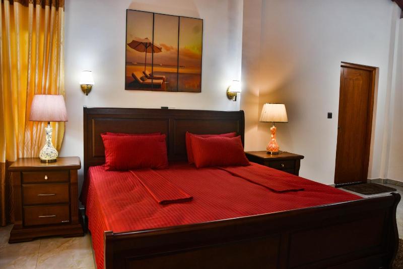 Dolphin Villa - image 3
