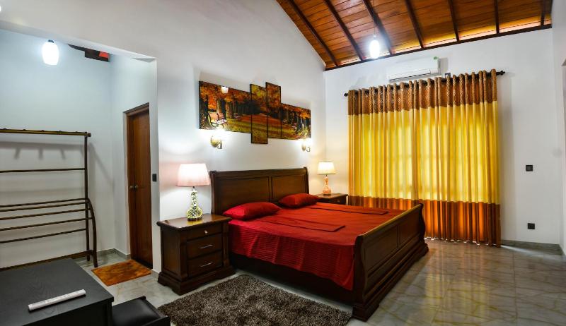 Dolphin Villa - image 10