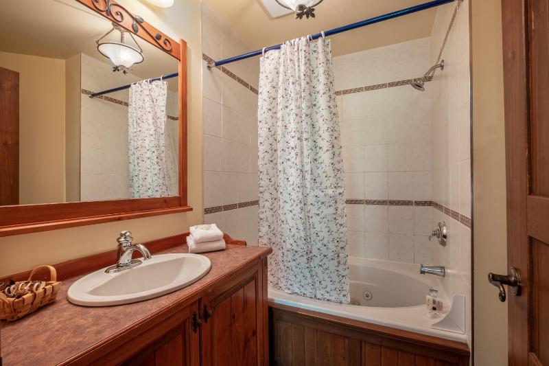 Le Plateau by Rendez-Vous Mont-Tremblant - image 41
