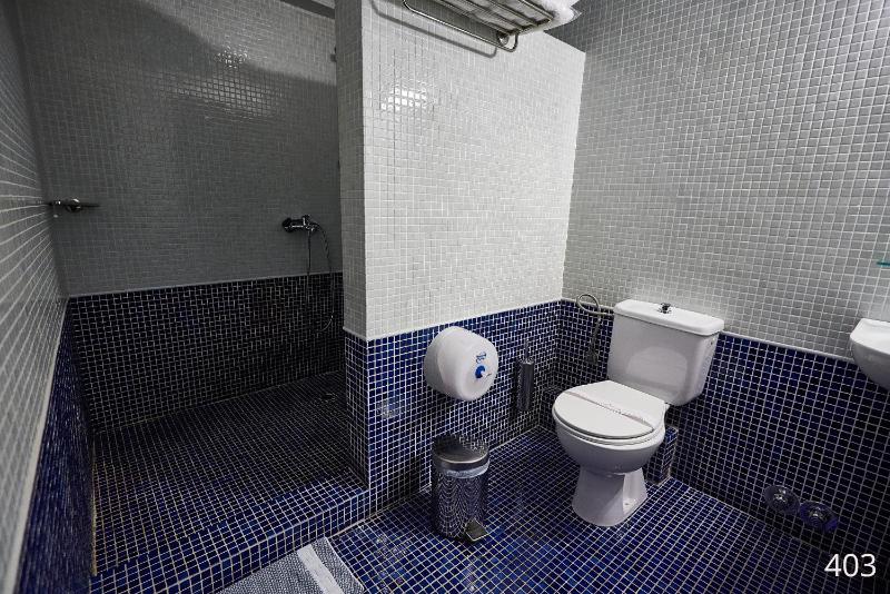 Superior Double Room image 3