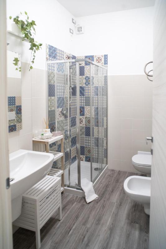Triple Room with Private Bathroom image 3