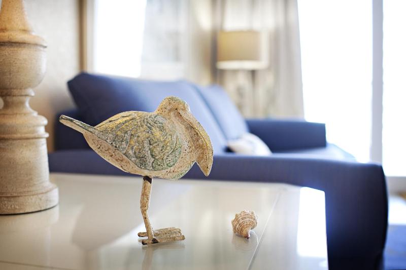 One-Bedroom Apartment image 1