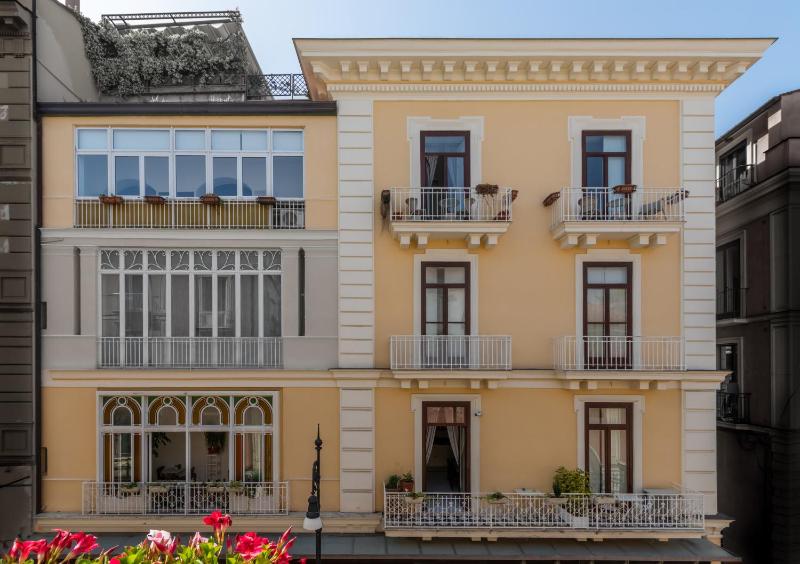Palazzo Starace - image 13