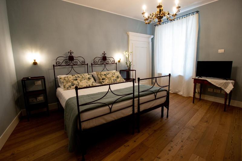 Superior Double Room image 4