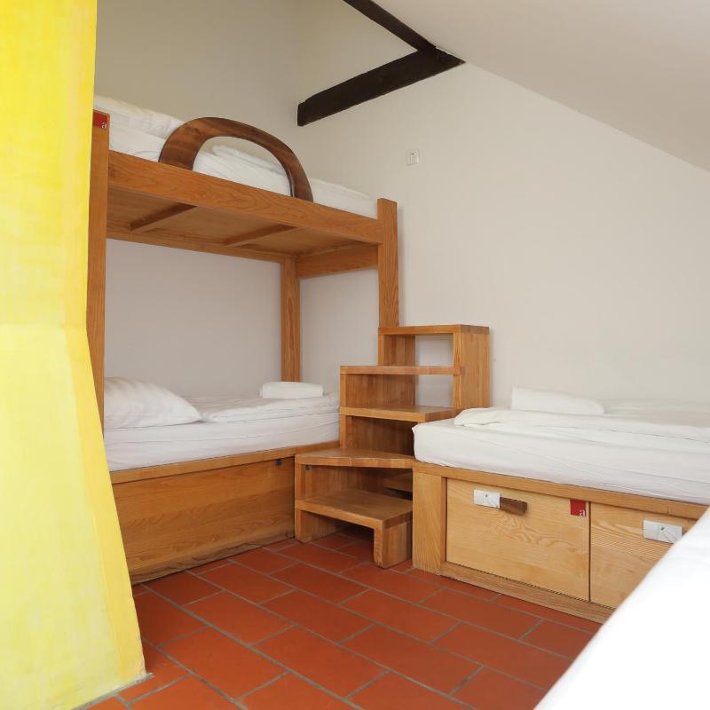 Single Bed in 4-Bed Dormitory Room image 4