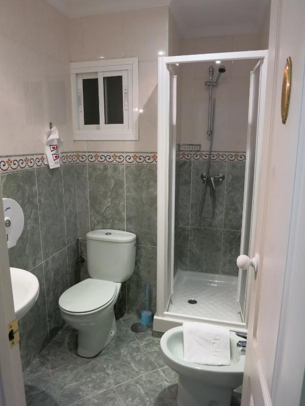 Hostal Guillot - image 2