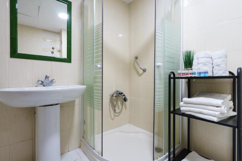 Quadruple Room image 1