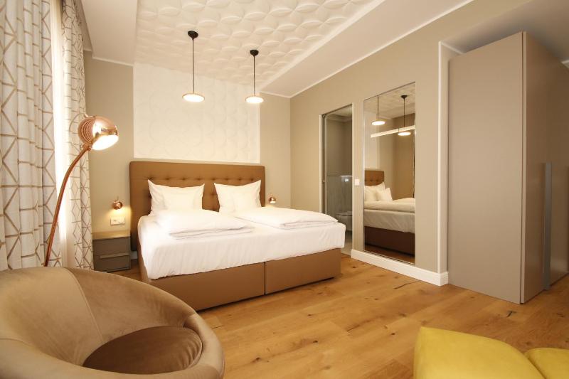Superior Double Room image 2