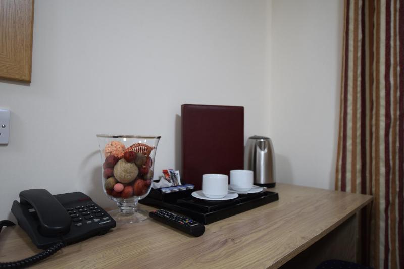 Double Room image 4