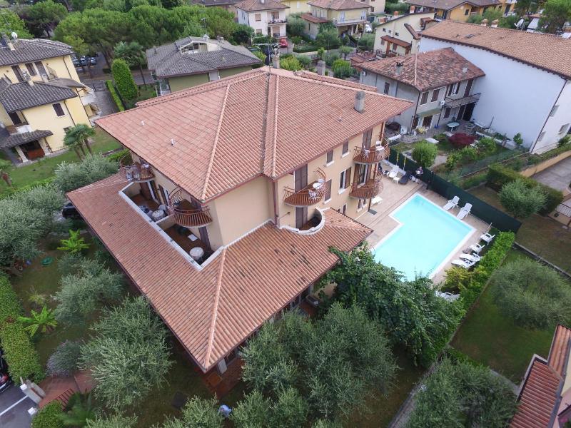 Hotel Chiara - image 1