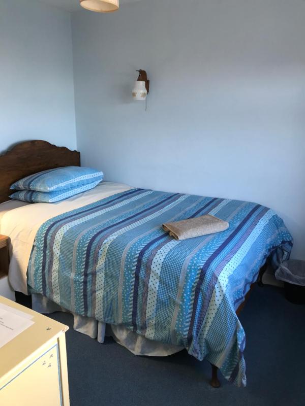 Single Room [no sea view] image 4