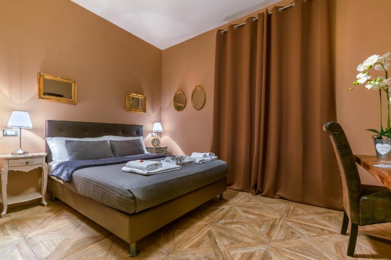 051 Room & Breakfast - image 14
