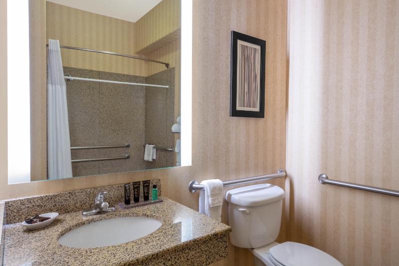 King Room - Mobility Access/Non-Smoking image 4