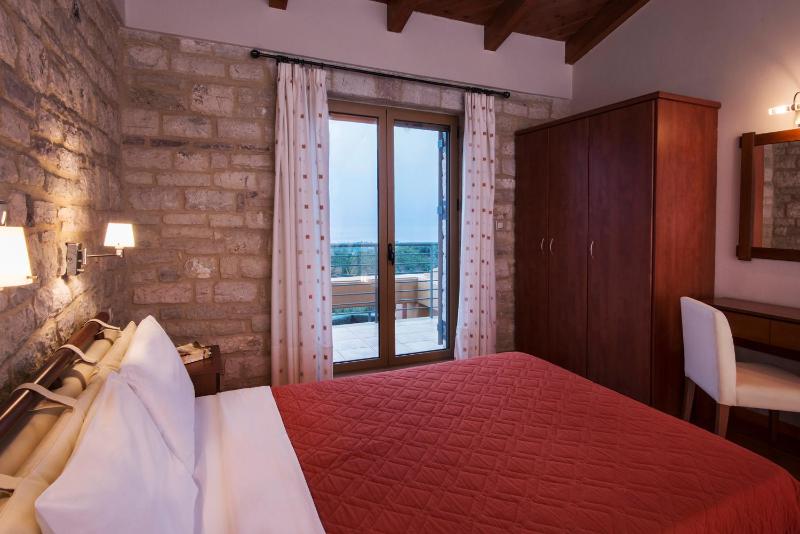 One-Bedroom House image 3