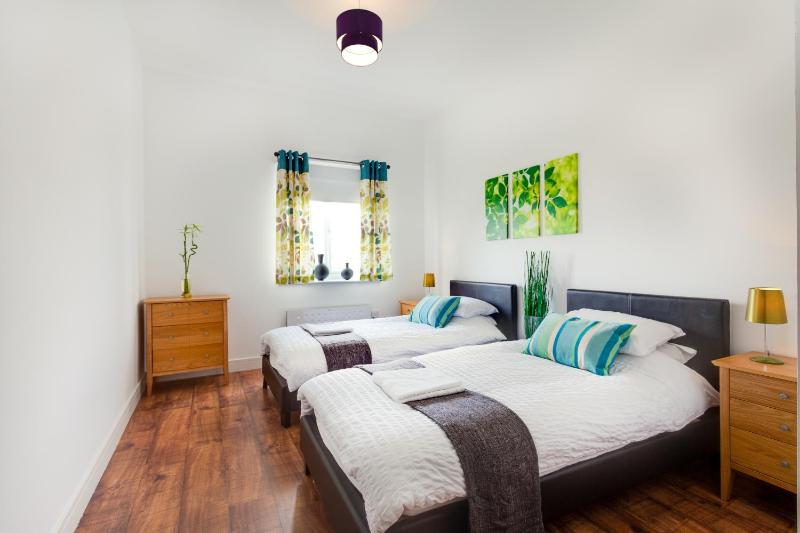 Two-Bedroom Apartment (4 Adults + 1 Child) image 2