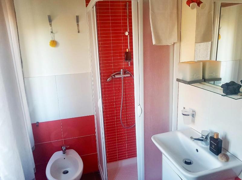 Triple Room with Private Bathroom image 1