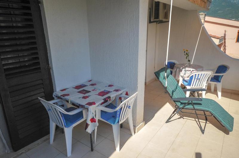 Two-Bedroom Apartment with Terrace and Sea View image 4