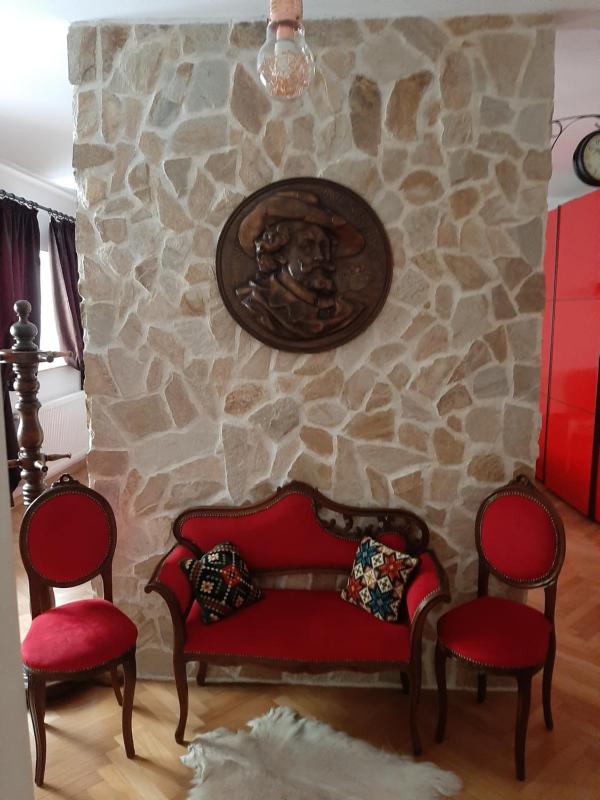Apartment image 4