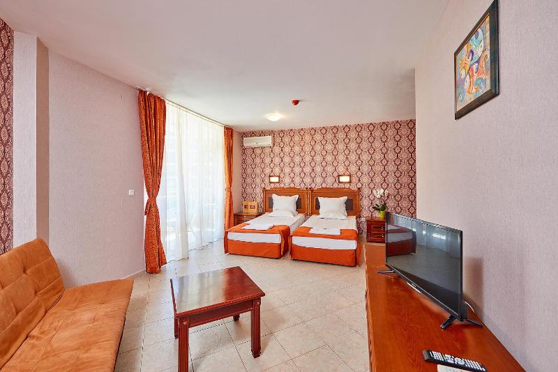 Studio with Balcony (3 Adults)  image 3