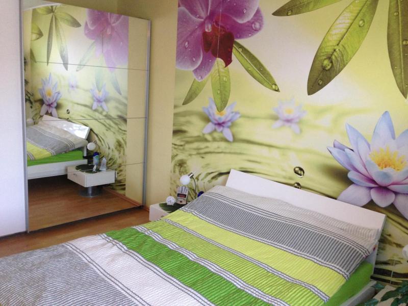 Four-Room Apartment - 30880 Laatzen near Exhibition Centre image 3