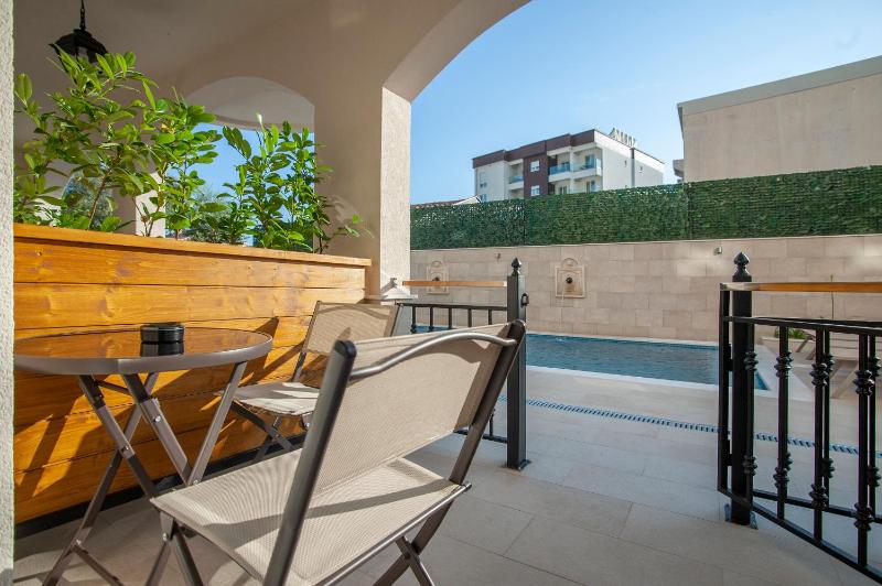 Standard Studio image 2