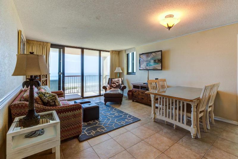 Three-Bedroom Apartment image 3