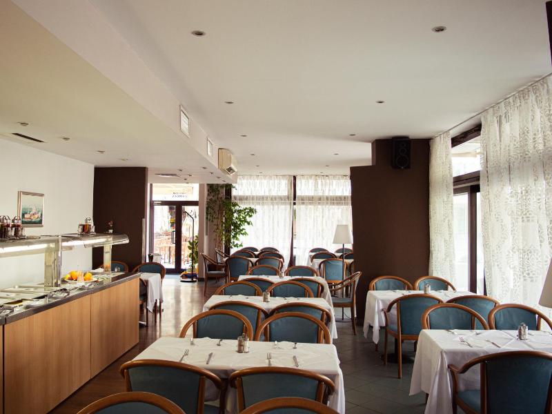 Hotel Jadran Šibenik - image 11