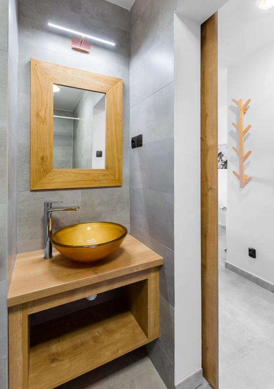 Superior One-Bedroom Apartment with Balcony image 4