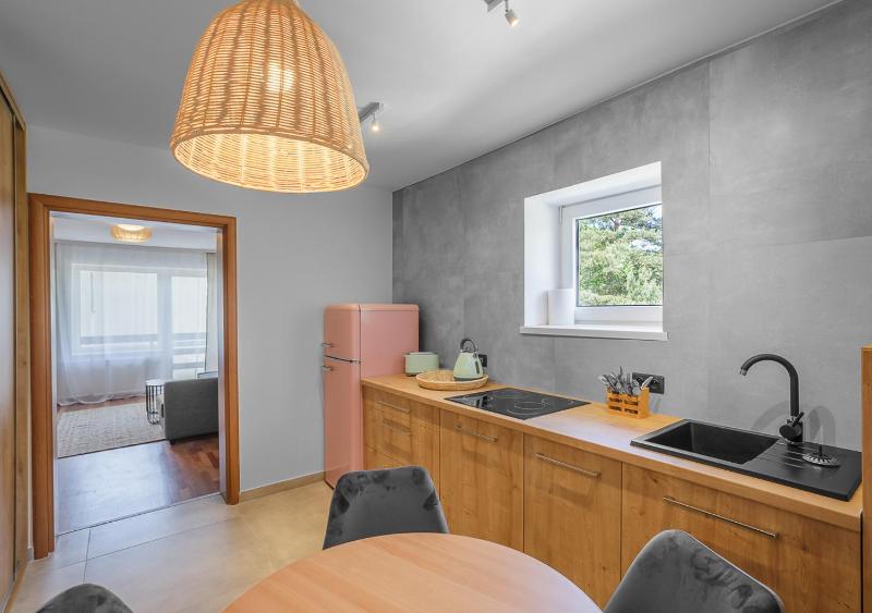 Superior One-Bedroom Apartment with Balcony image 3