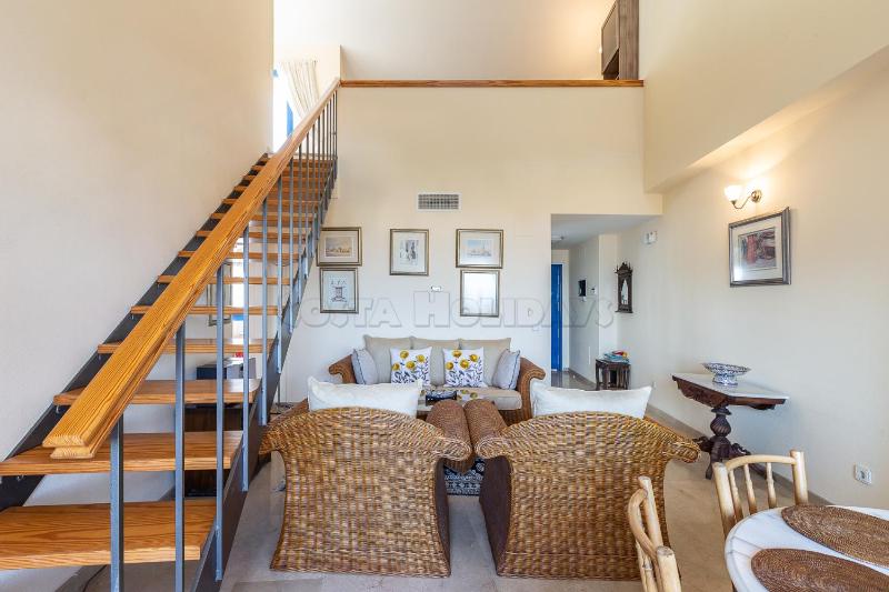 Penthouse Duquesa Suites - image 19