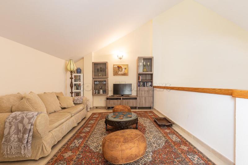 Penthouse Duquesa Suites - image 2