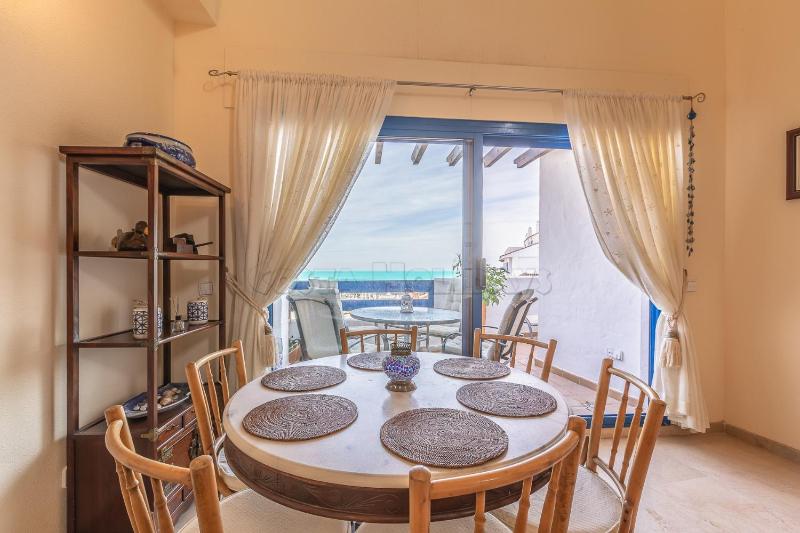 Penthouse Duquesa Suites - image 30