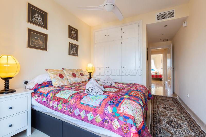 Penthouse Duquesa Suites - image 20