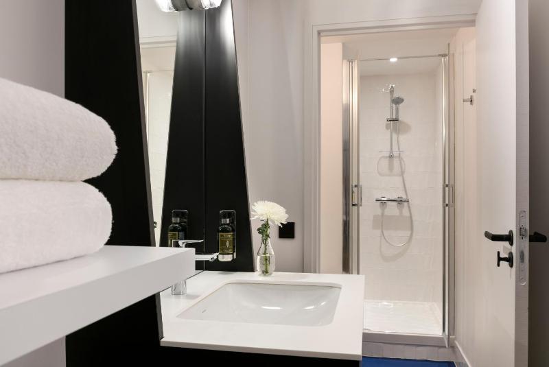 Double Room with view on Courtyard - without lift image 2