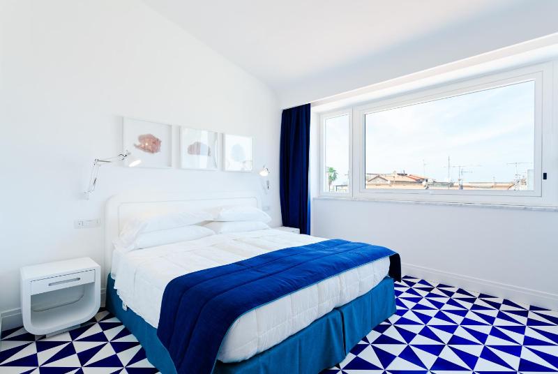 Maison Blu - Intimate GuestHouse - image 20