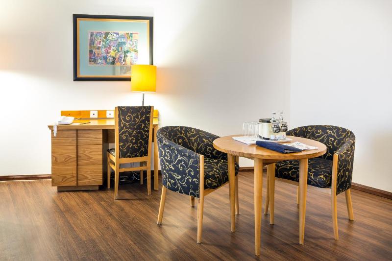 Junior Suite image 3