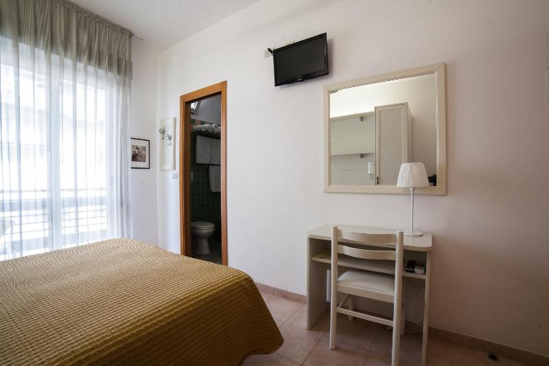 Hotel Plaza - image 26